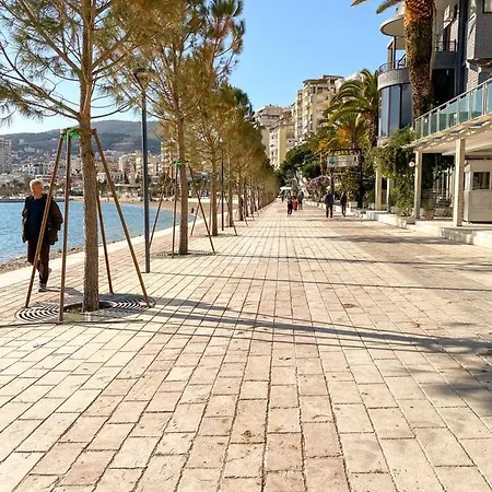 La Caza ساراندا